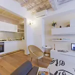 Don Giovanni Halldis Apartment